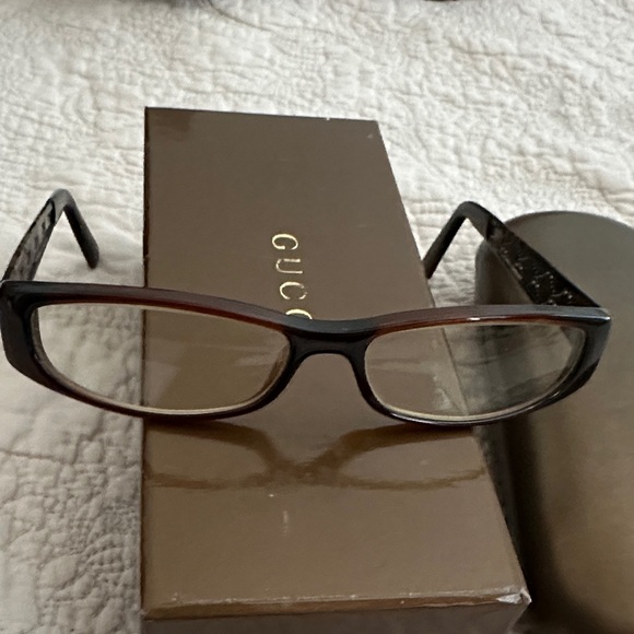 Gucci Eye Glasses 🤓 - Picture 4 of 12
